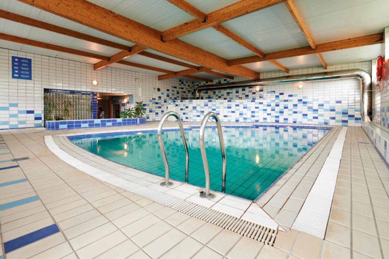 Hotel Juan De La Cosa Сантонья Экстерьер фото