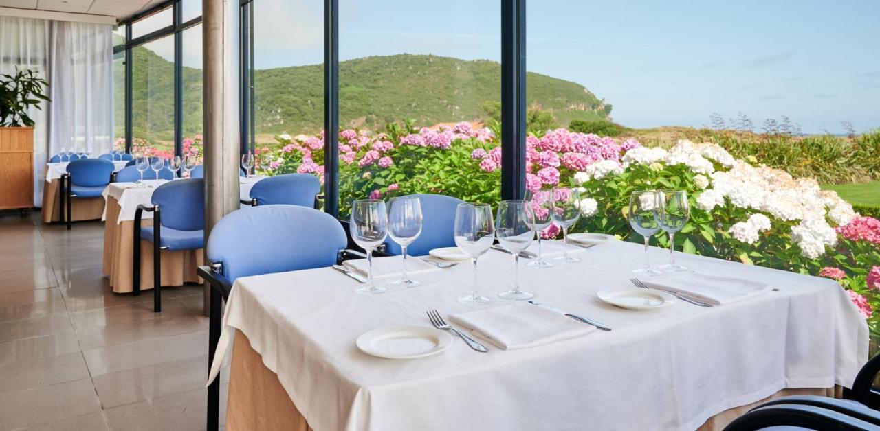 Hotel Juan De La Cosa Сантонья Экстерьер фото
